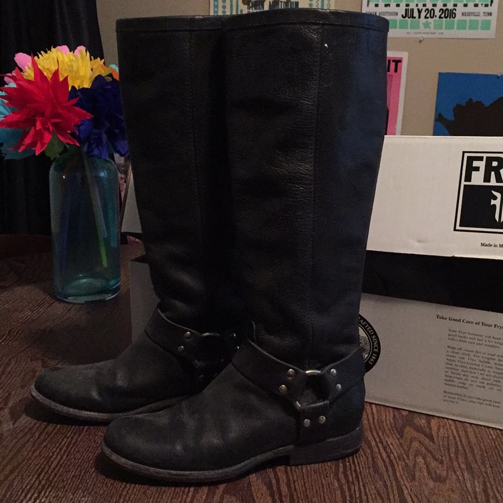 Frye Phillip tall riding boots / harness boots, black